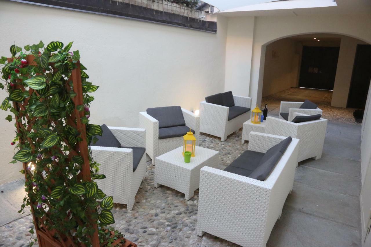 Trifulhouse Holiday Apartments Alba  Exterior photo